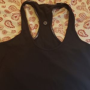 Lululemon black tank